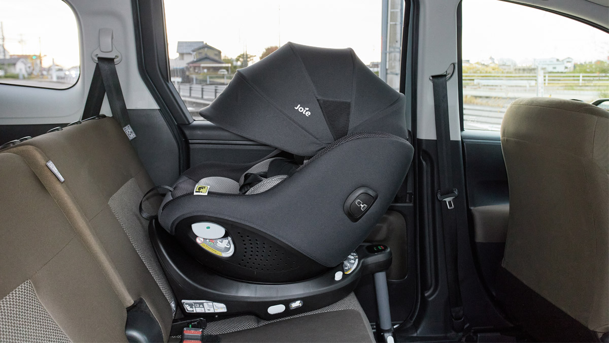 i-pivot360 サンシェード付き 後ろ向き設置イメージ