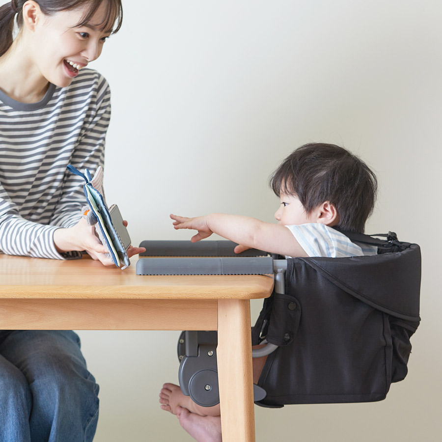 テーブルチェア